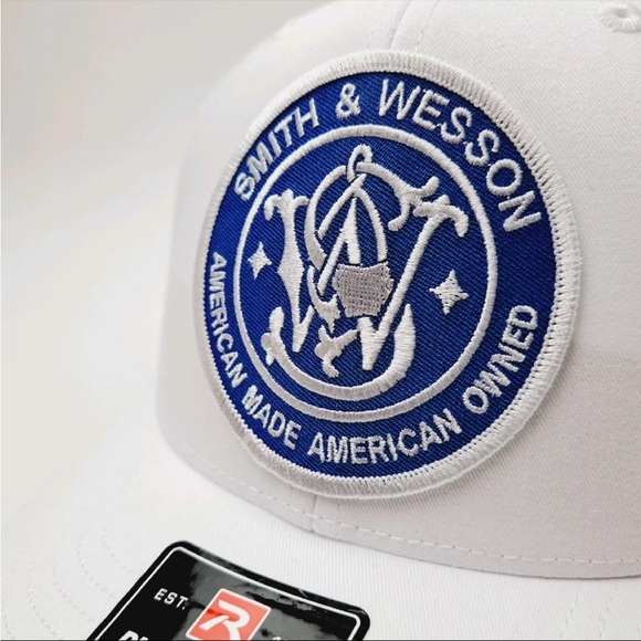 Smith & Wesson Embroidered Patch
Richardson 112 Trucker Mesh Snapback
Cap Hat Wh - Picture 4 of 5